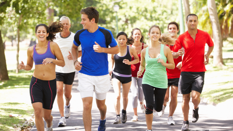 5 REASONS TO JOIN A RUNNING CLUB - Run My Way Australia